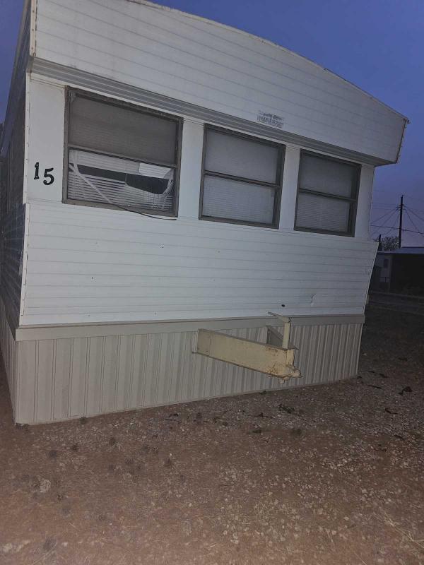 1985  Mobile Home For Sale
