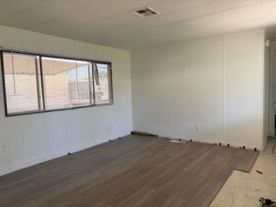 Photo 4 of 17 of home located at 1325 W. Silverlake #155 Tucson, AZ 85713