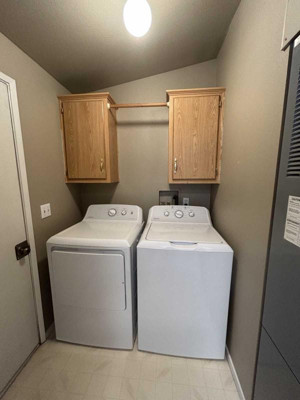 1993 Golden West Manufactured Home