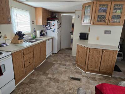 Photo 4 of 9 of home located at 1329 Farmbrook Drive Kannapolis, NC 28081