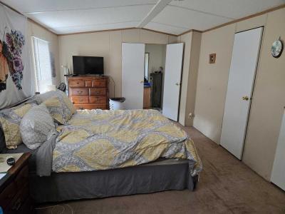 Photo 5 of 9 of home located at 1329 Farmbrook Drive Kannapolis, NC 28081