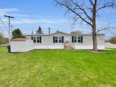 Mobile Home at 1836 Collins Ct Milford, MI 48381