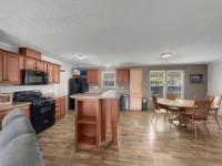 2014 Champion 2014RAZ864-299 Manufactured Home