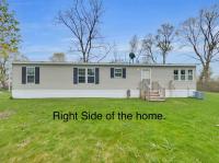 2014 Champion 2014RAZ864-299 Manufactured Home