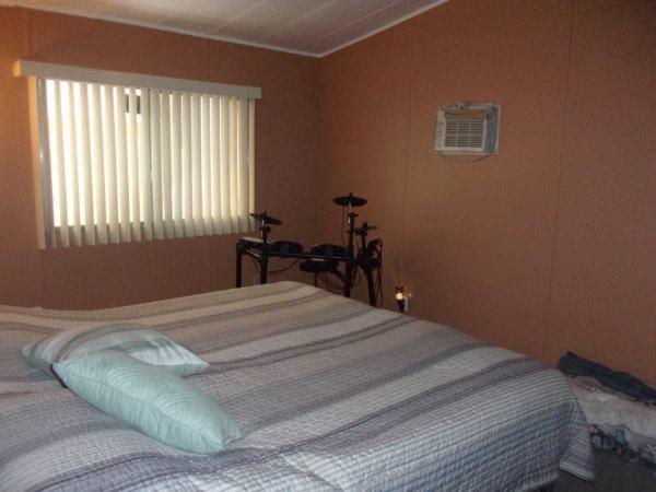 1984 Fleetwood Sandalwood Manufactured Home