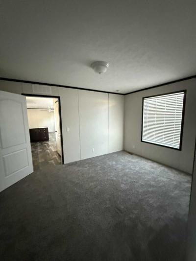 Photo 3 of 19 of home located at 534 E 37th Ave, #354 Hobart, IN 46342