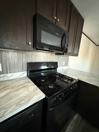 Mobile Home at 534 E 37th Ave, #354 Hobart, IN 46342