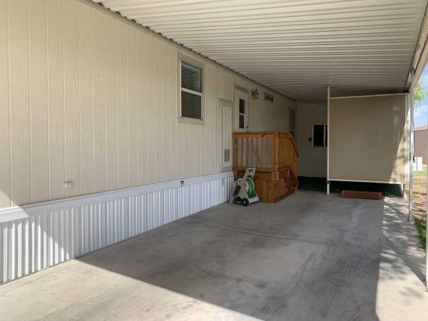 1994 Schult Manufactured Home