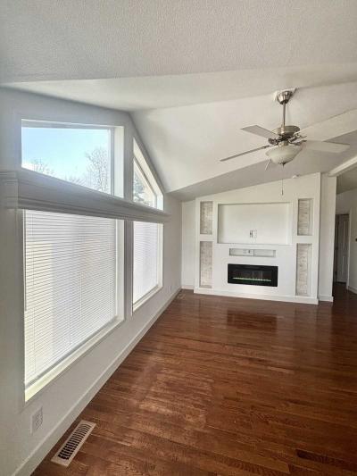 Photo 2 of 15 of home located at 3314 Turner Rd SE Salem, OR 97302