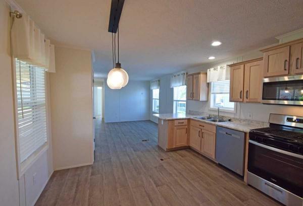 2024 Commodore Manufactured Home