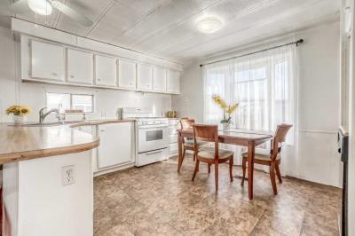 Photo 2 of 10 of home located at 24725 Pennsylvania Lomita, CA 90717