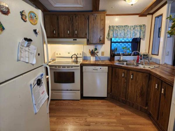1984 UNK Manufactured Home