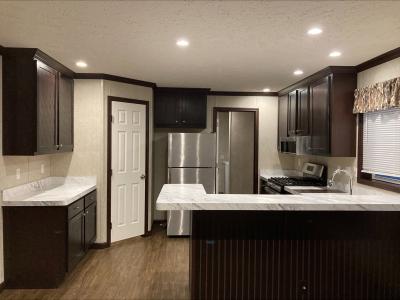 Photo 3 of 6 of home located at 1731 Sherwood Monroe, MI 48161