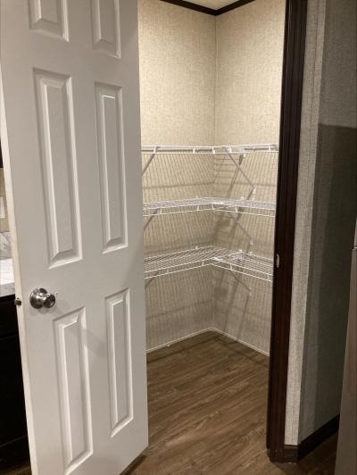 Photo 5 of 6 of home located at 1731 Sherwood Monroe, MI 48161