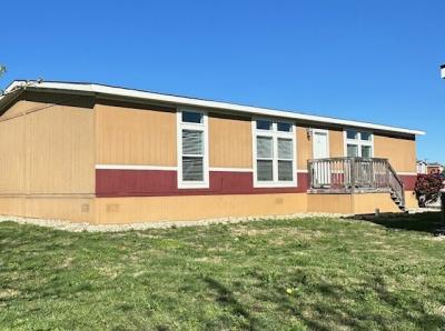 Photo 4 of 6 of home located at 1604 Mink Loop Georgetown, TX 78626