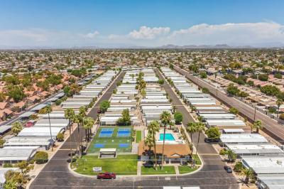 Photo 3 of 8 of home located at 6942 W. Olive Ave. #120 Peoria, AZ 85345