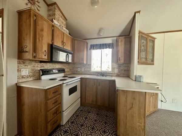 1993 Cavco Manufactured Home