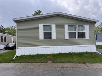 Photo 4 of 5 of home located at 085 West Foxrun Holland, OH 43528