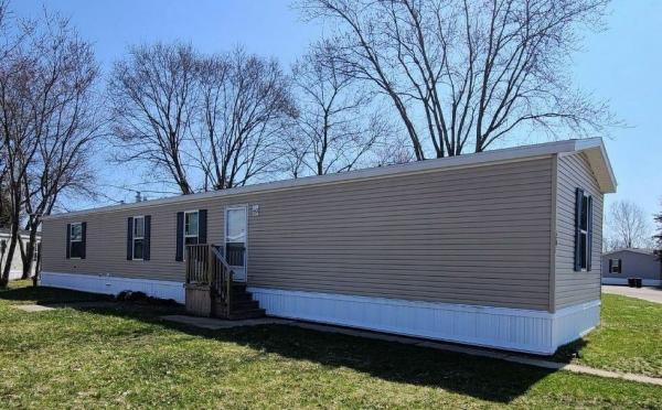 Photo 1 of 2 of home located at 2700 Eaton Rapids Rd Box 201 Lansing, MI 48911