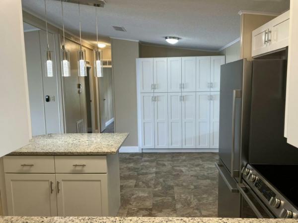 1987 Redman Manufactured Home