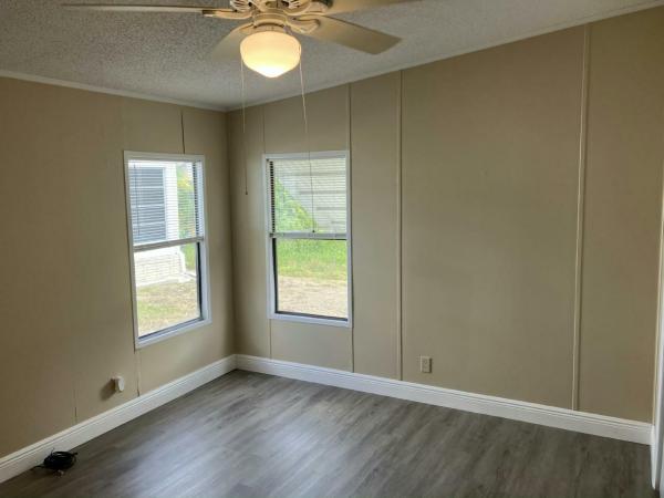 1987 Redman Manufactured Home