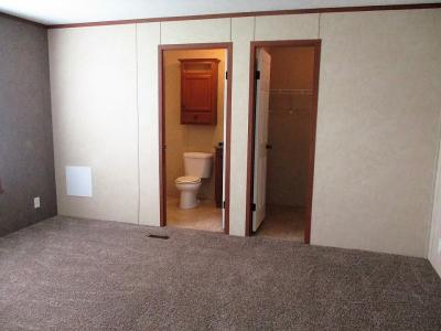 Photo 5 of 5 of home located at 343 Roxbury Park Goshen, IN 46526
