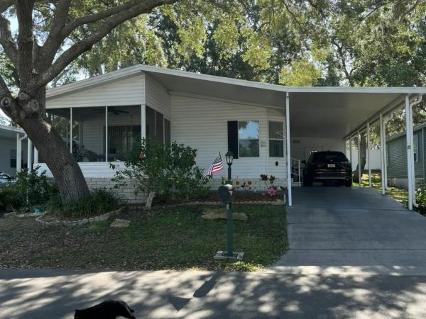 Photo 1 of 2 of home located at 10209 Oak Forest Drive Riverview, FL 33569