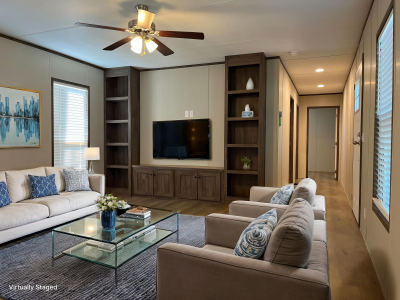 Photo 3 of 8 of home located at 105 Sharon #Sh105 Conroe, TX 77301