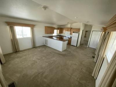 Photo 4 of 20 of home located at 2401 W. Southern Ave. #409 Tempe, AZ 85282