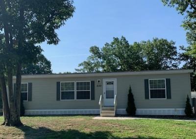 Mobile Home at 230 Willow Court, Lot # 19 Cranberry Twp, PA 16066