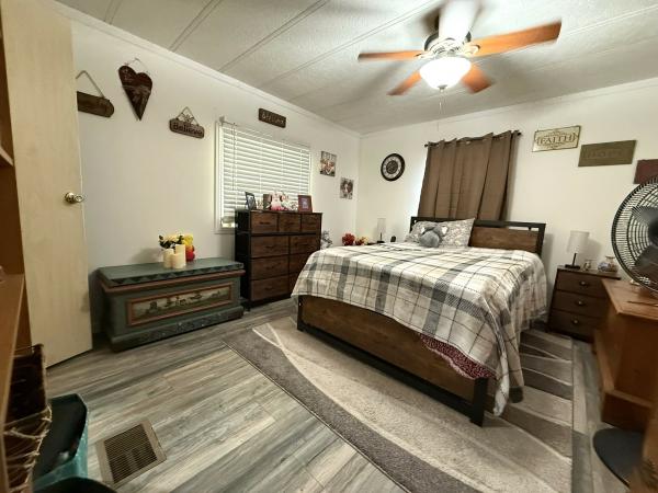 1985 MARL HS Mobile Home