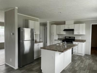 Photo 5 of 7 of home located at 772 Shaficia Drive Flint, MI 48506
