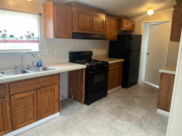 2000 Four Seasons 320 DD2860 251R  Home