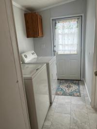 2000 Four Seasons 320 DAP1676H32089  Home