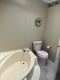 2000 Four Seasons 320 DAP1676H32089  Home