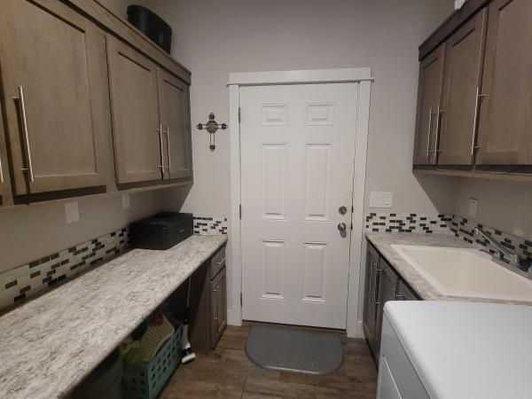 2020 Champion SCC644 Mobile Home