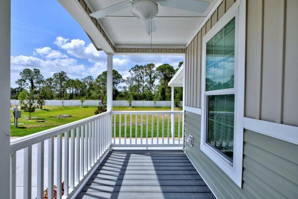 2025 Champion 26 HOMCS-HC4522B  Home