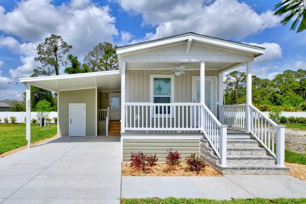 2025 Champion 26 Mobile Home For Sale