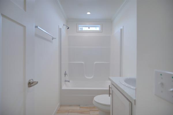 2025 Champion 26 HOMCS-HC4522B  Home