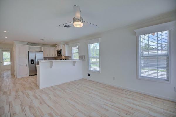 2025 Champion 26 HOMCS-HC4522B  Home