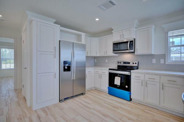 2025 Champion  HOMCS-HC4522B  Home