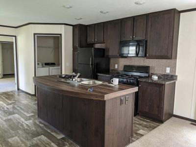 Mobile Home at 10172 Cloucester Rd Lot 422 Indianapolis, IN 46234
