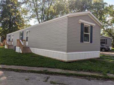 Mobile Home at 2330 Redland Rd Lot 152 Indianapolis, IN 46234