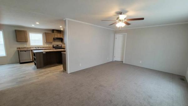 Photo 1 of 2 of home located at 715 Oak Ln. Lot B45 Columbus, MI 48063