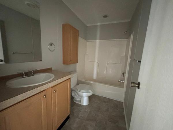 2009 Clayton Homes Inc Communities Mobile Home