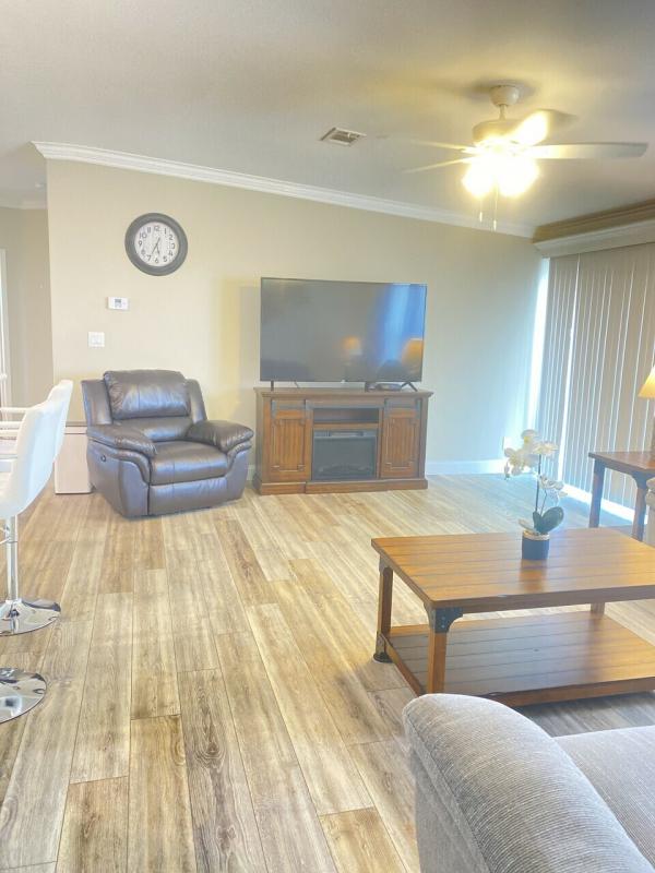 2020 Palm Harbor  Home