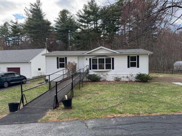 Photo 1 of 2 of home located at 54A Wheeler Road Hollis, NH 03049