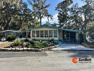 Photo 3 of 44 of home located at 2361 NW 47th Circle Lot 102 Ocala, FL 34482