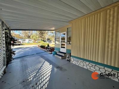 Photo 5 of 44 of home located at 2361 NW 47th Circle Lot 102 Ocala, FL 34482