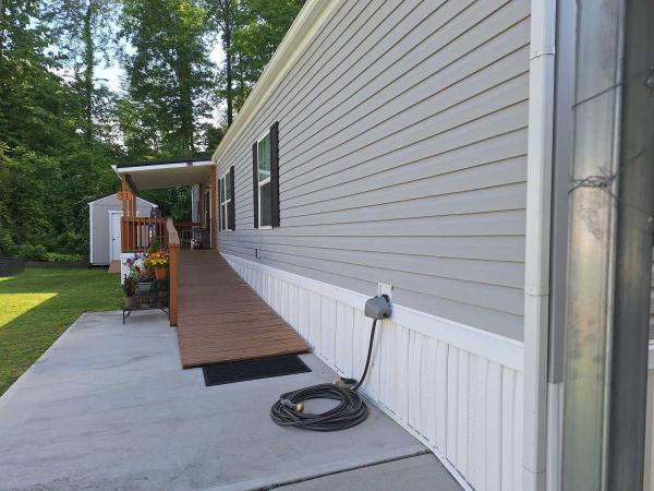 2017 Clayton Homes 22s Mobile Home